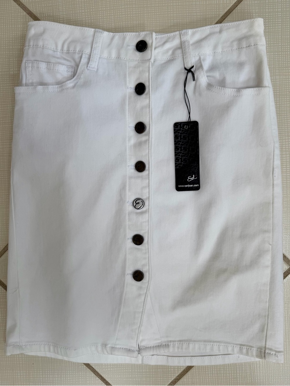 Earl Jeans White Button-Front Skirt